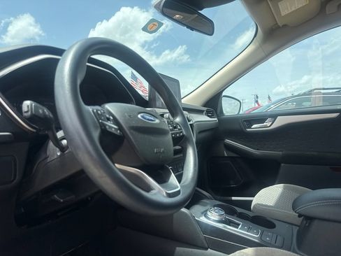Used 2020 Ford Escape SE FWD image 37