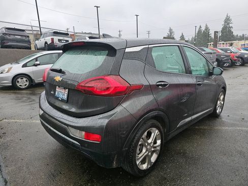 Used 2017 Chevrolet Bolt LT image 7