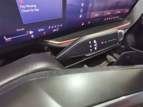 Used 2024 Buick Envision Sport Touring image 15