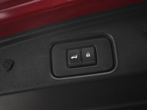 Used 2024 Nissan Pathfinder Platinum AWD/4WD image 22