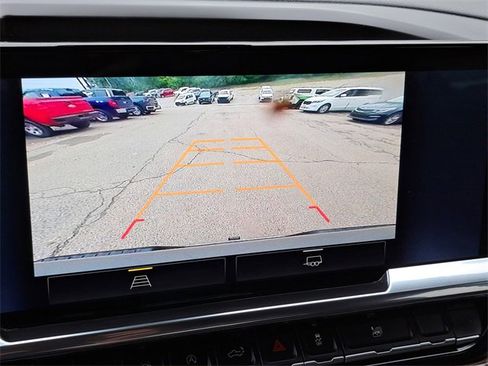 Used 2025 Chevrolet Silverado 1500 LT image 14