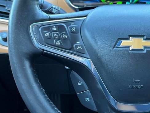 Used 2017 Chevrolet Volt Premier w/ Driver Confidence II Package FWD image 27