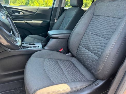 Used 2019 Chevrolet Equinox LT w/ Driver Convenience Package FWD image 15