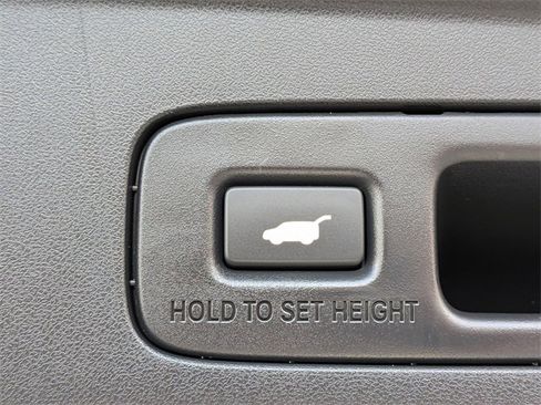 Certified 2025 Acura ADX A-Spec image 15