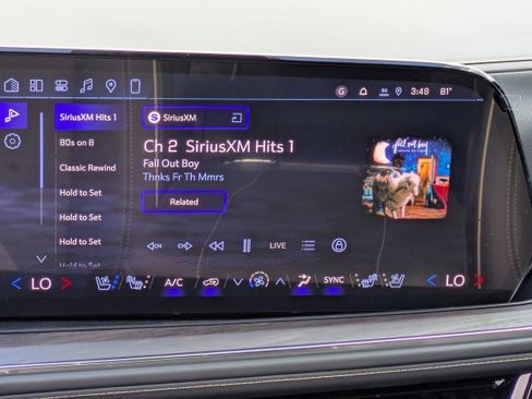 New 2026 Chevrolet Suburban Premier image 24