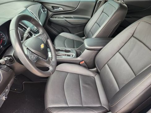 Used 2021 Chevrolet Equinox Premier FWD image 4