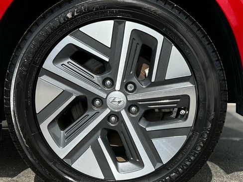 Used 2022 Hyundai Kona SEL w/ Convenience Package image 28