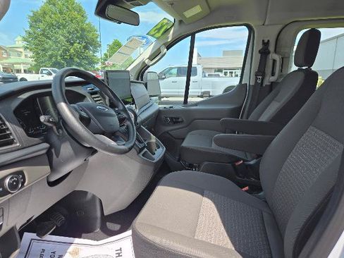 Certified 2023 Ford Transit 350 XLT RWD image 5