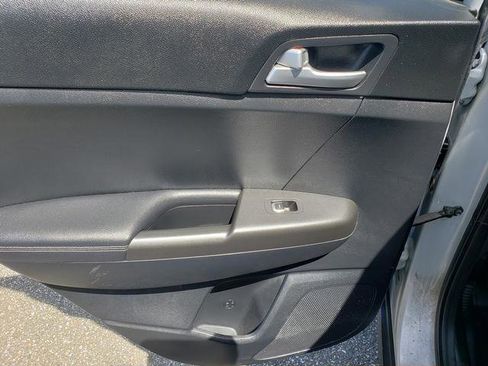 Certified 2018 Kia Sportage LX AWD/4WD image 13