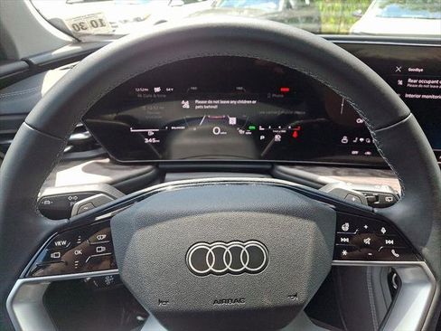 Certified 2025 Audi Q5 Premium w/ Premium Plus AWD/4WD image 20