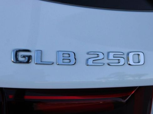 New 2026 Mercedes-Benz GLB 250 image 20