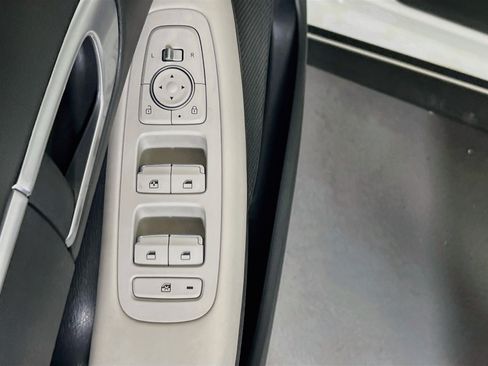 Used 2023 Hyundai Sonata SE FWD image 17