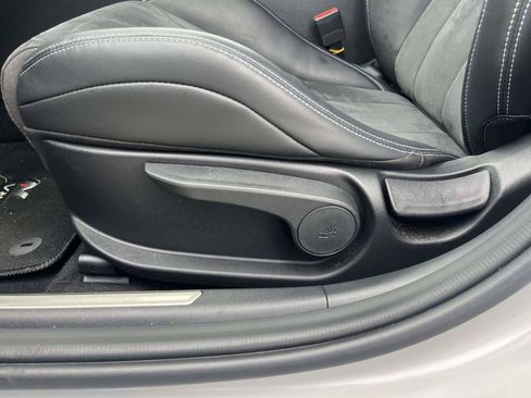 Used 2025 Hyundai Elantra N FWD image 16