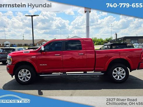 Used 2022 RAM 3500 Laramie AWD/4WD image 4