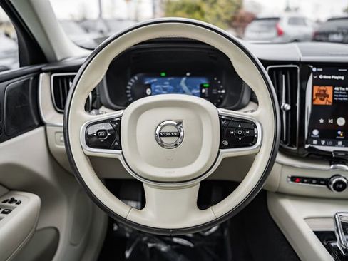 Used 2022 Volvo XC60 T8 Inscription w/ Advanced Package image 30