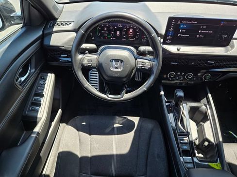 Used 2024 Honda Accord Sport image 11