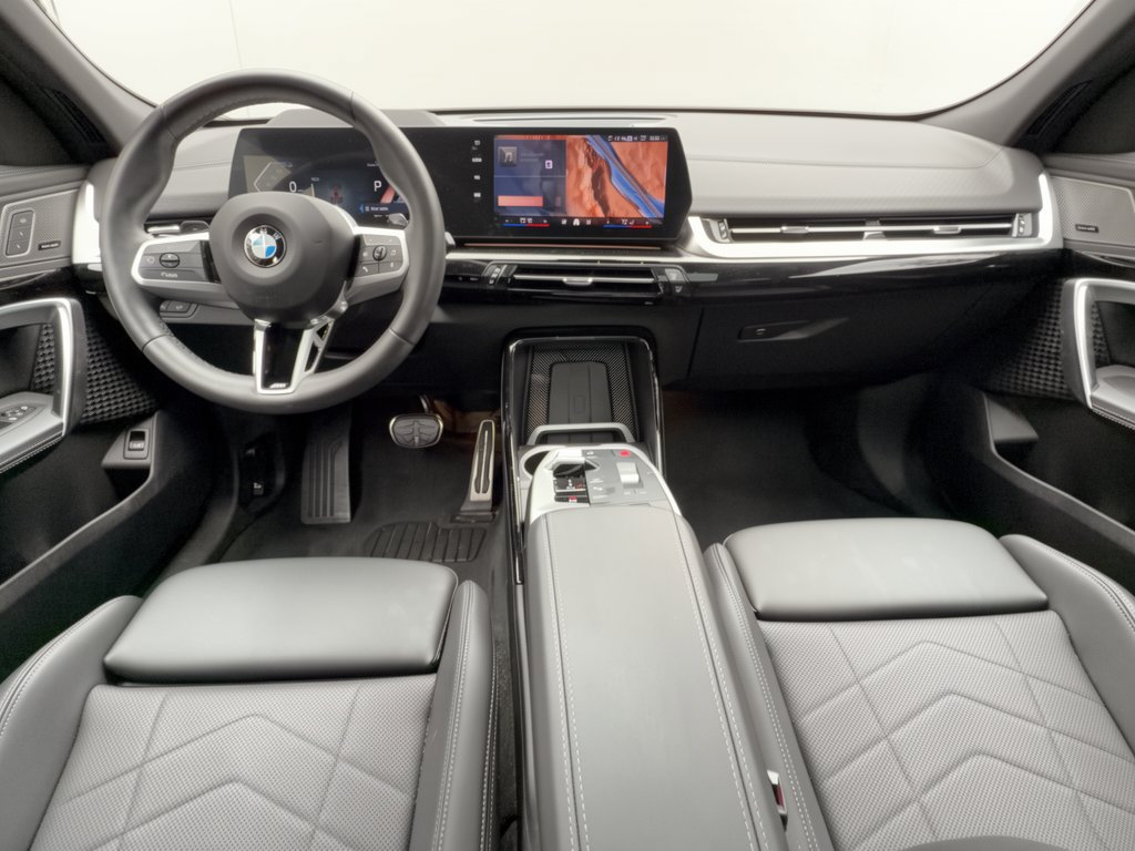 Certified 2026 BMW X2 xDrive28i w/ Technology Package AWD/4WD image 17