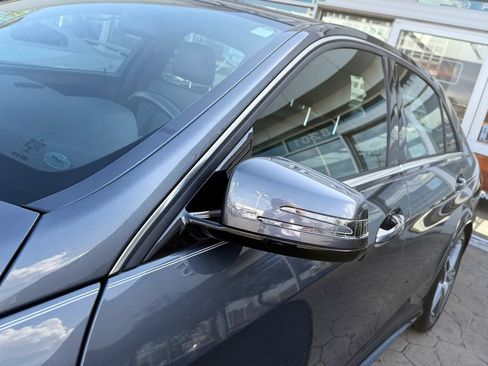 Used 2014 Mercedes-Benz E 350 4MATIC Sedan image 50