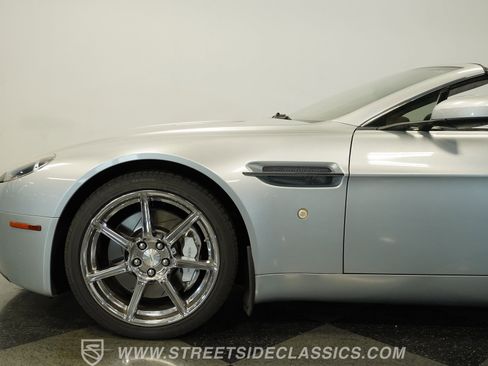 Used 2008 Aston Martin V8 Vantage Roadster image 28