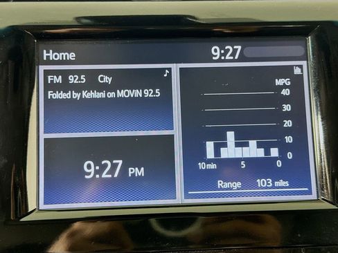 Used 2018 Toyota Camry SE w/ Moonroof Package image 22