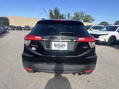 Used 2020 Honda HR-V EX image 9