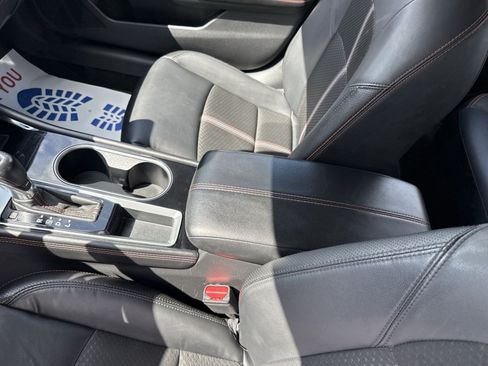 Used 2024 Nissan Altima 2.5 SR FWD image 21