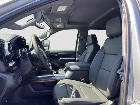New 2026 Chevrolet Silverado 3500 LTZ w/ LTZ Plus Package AWD/4WD image 9
