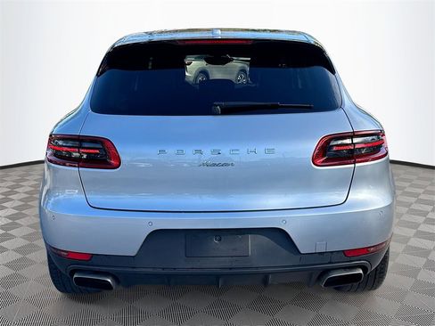 Used 2018 Porsche Macan image 7