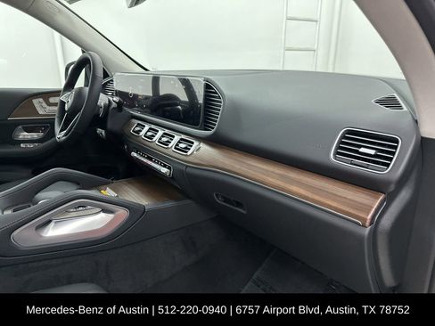 Certified 2025 Mercedes-Benz GLE 350 4MATIC image 25
