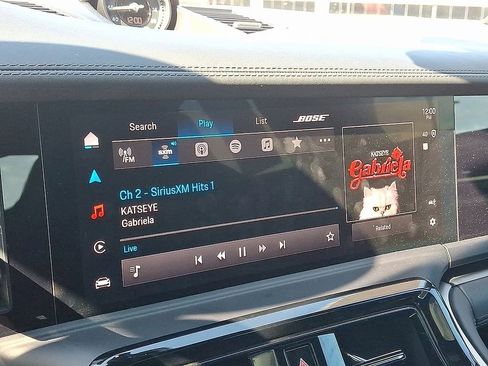 Used 2024 Porsche Panamera image 19