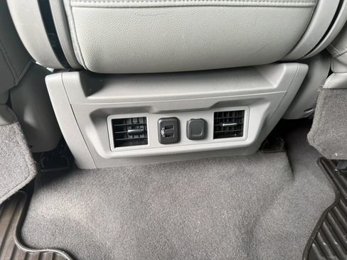 Used 2019 Chevrolet Silverado 1500 LT w/ Texas Edition AWD/4WD image 30