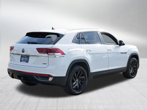 Certified 2023 Volkswagen Atlas Cross Sport SE AWD/4WD image 7