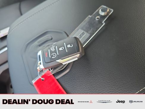 New 2026 RAM 3500 Laramie AWD/4WD image 28