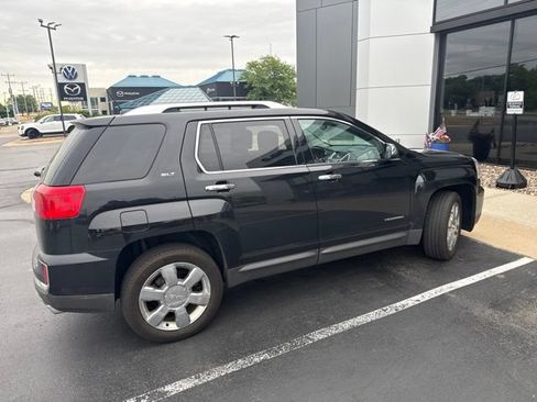 Used 2016 GMC Terrain SLT w/ Memory Package AWD/4WD image 2