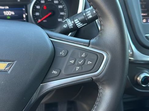 Used 2022 Chevrolet Equinox LT FWD image 24