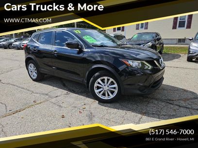 Used 2017 Nissan Rogue Sport S w/ S Appearance Package