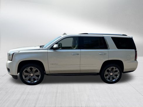 Used 2015 GMC Yukon Denali w/ Premium Package AWD/4WD image 4
