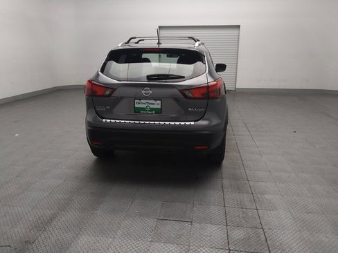 Used 2019 Nissan Rogue Sport SV AWD/4WD image 7