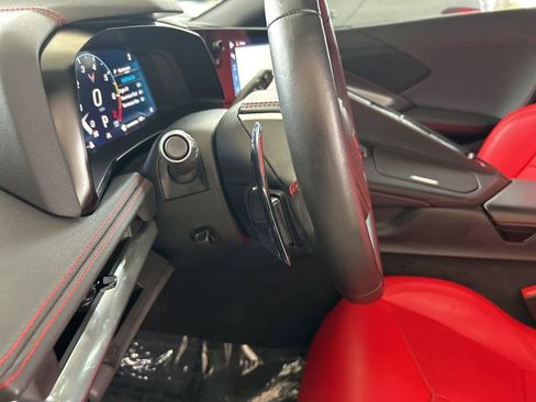 Used 2025 Chevrolet Corvette Stingray Convertible w/ Z51 Performance Package image 34