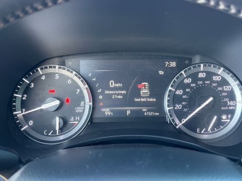 Used 2020 Toyota Highlander Limited AWD/4WD image 12