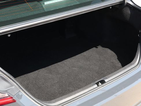 Used 2025 Toyota Camry LE FWD image 31