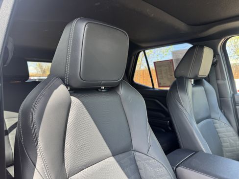 Used 2025 Toyota 4Runner TRD Off-Road Premium AWD/4WD image 21