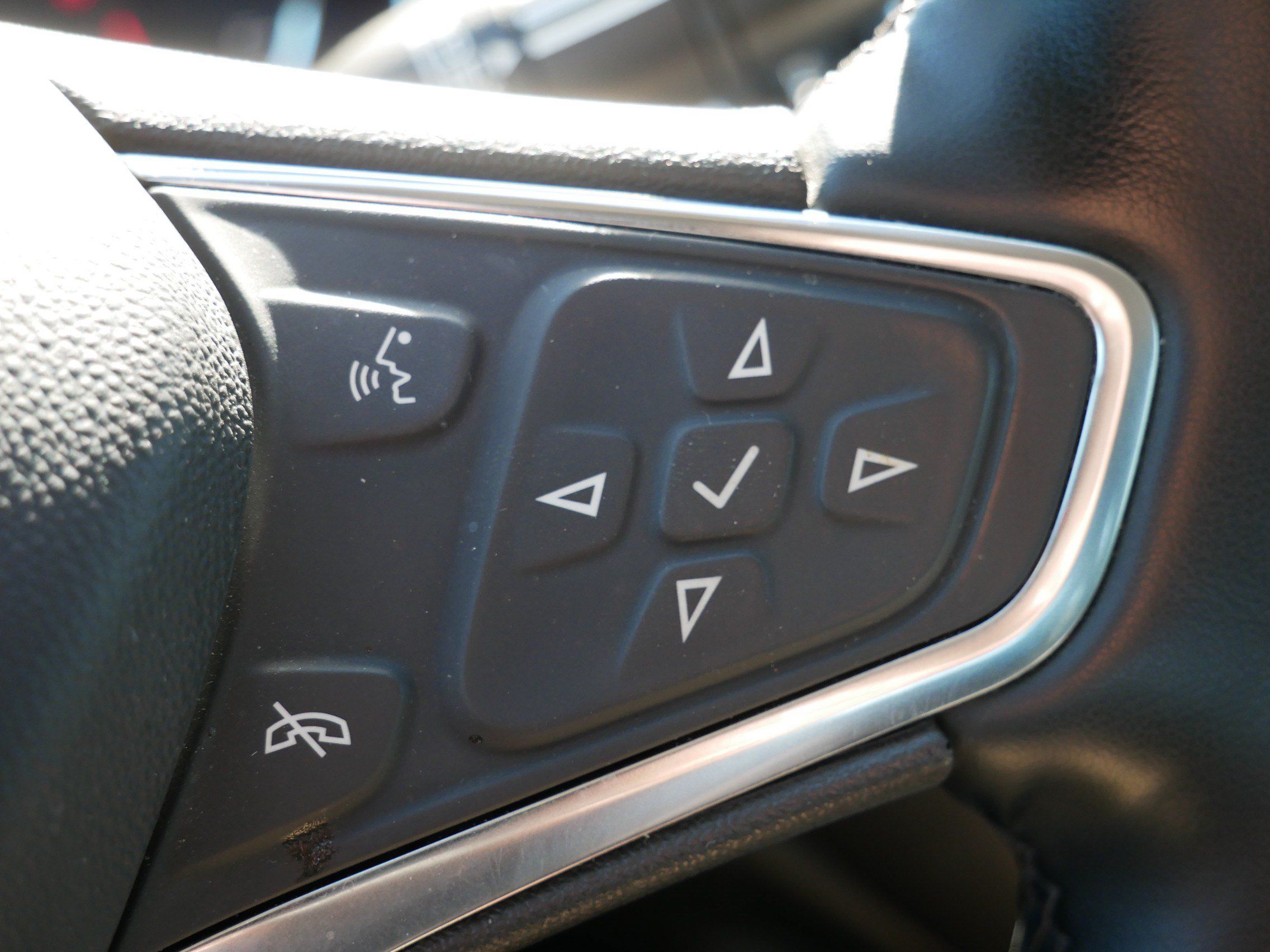 Used 2024 Chevrolet Malibu LT FWD image 27
