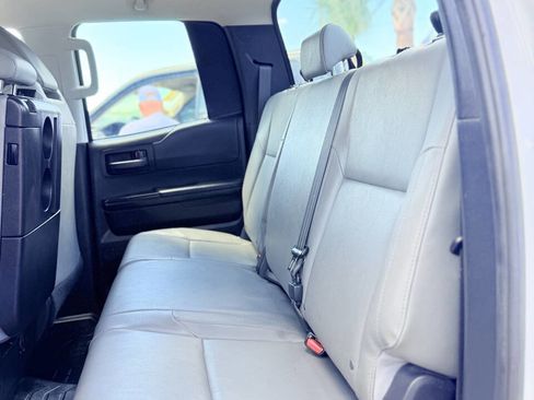 Used 2018 Toyota Tundra SR image 17