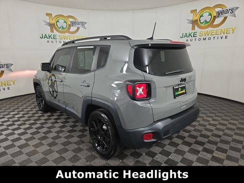Used 2019 Jeep Renegade Altitude w/ Quick Order Package 2XM FWD image 6