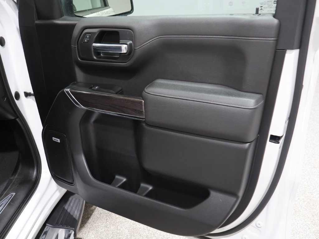 Used 2022 Chevrolet Silverado 1500 LTZ w/ LTZ Premium Package AWD/4WD image 26