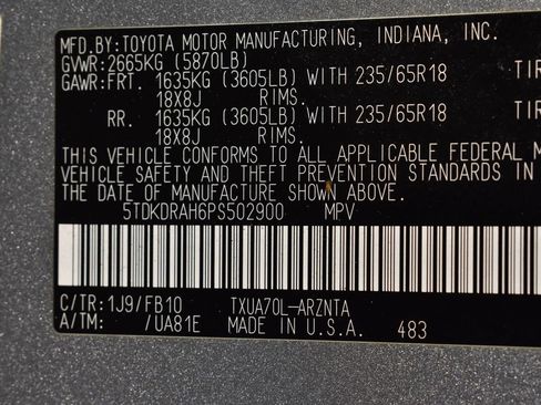 Used 2023 Toyota Highlander LE image 39