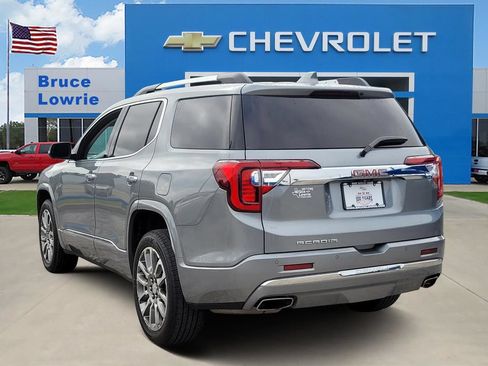 Used 2023 GMC Acadia Denali w/ Denali Ultimate Package FWD image 4