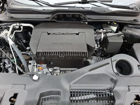 Used 2024 Honda Pilot Touring image 33