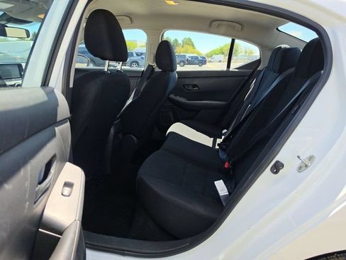 Used 2025 Nissan Sentra S FWD image 11